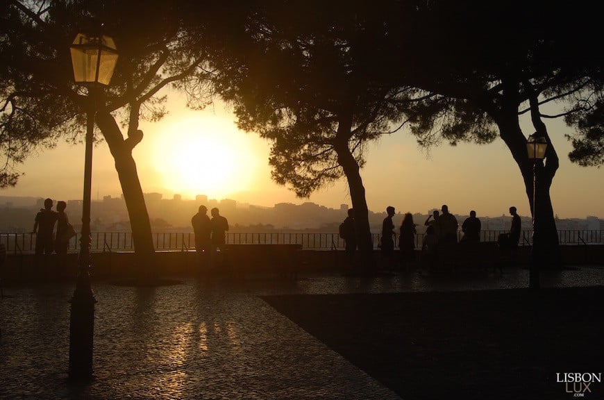 Miradouro da Graça is one of the best Viewing Points in Lisbon to enjoy the sunset.